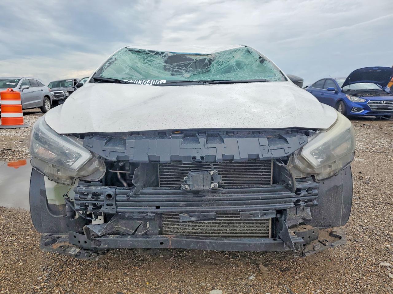 Nissan Versa Sr