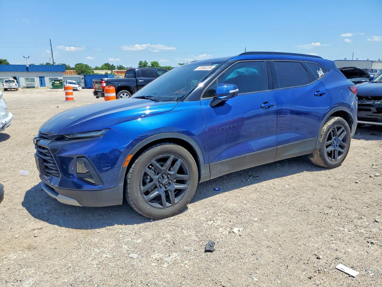 Salvage Chevrolet Blazer Image