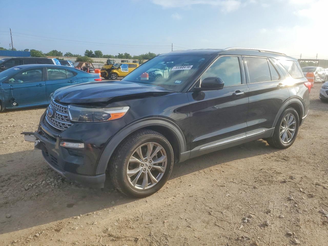 Salvage Ford Explorer Image