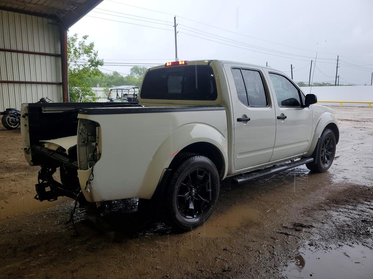 Nissan Frontier Sv