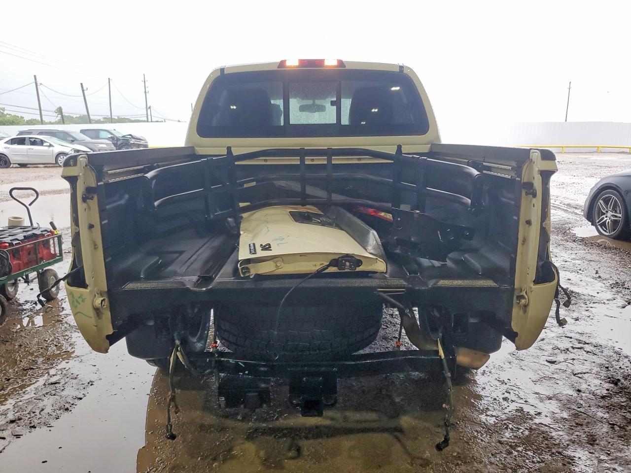 Nissan Frontier Sv