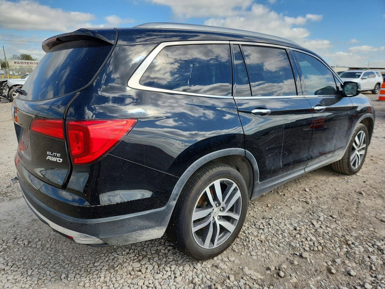 Honda Pilot Elite
