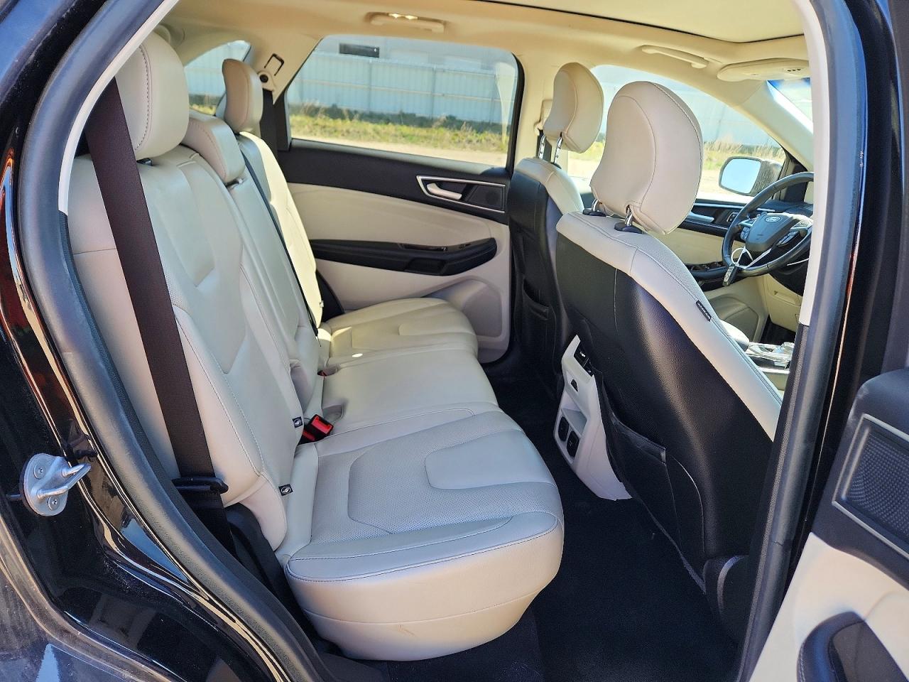 Ford Edge Titanium