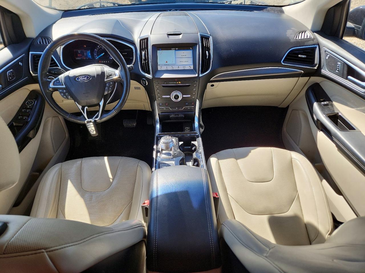 Ford Edge Titanium