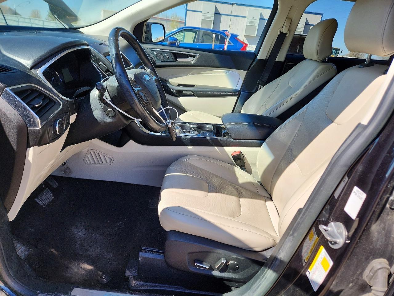 Ford Edge Titanium