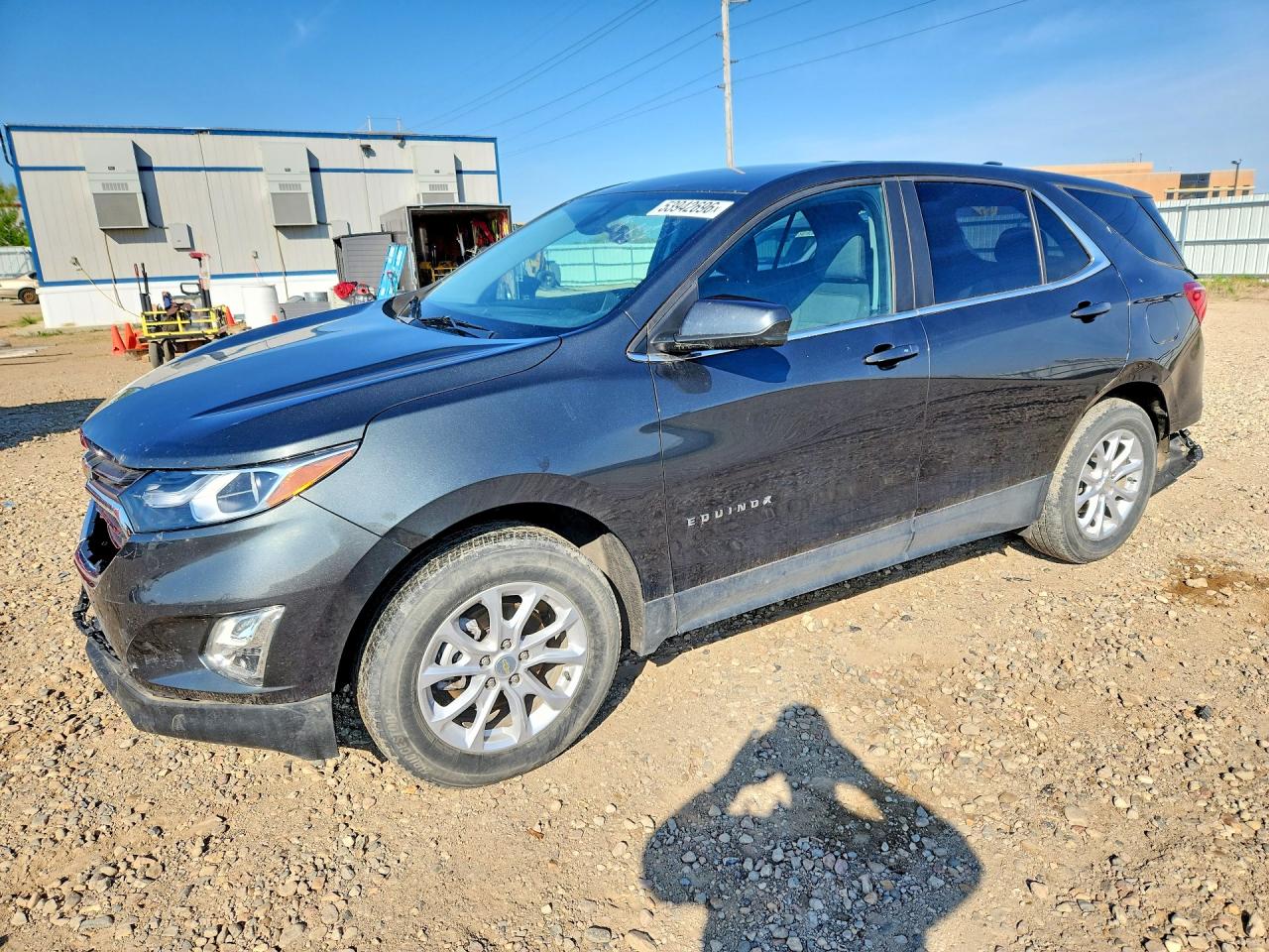 Salvage Chevrolet Equinox Image