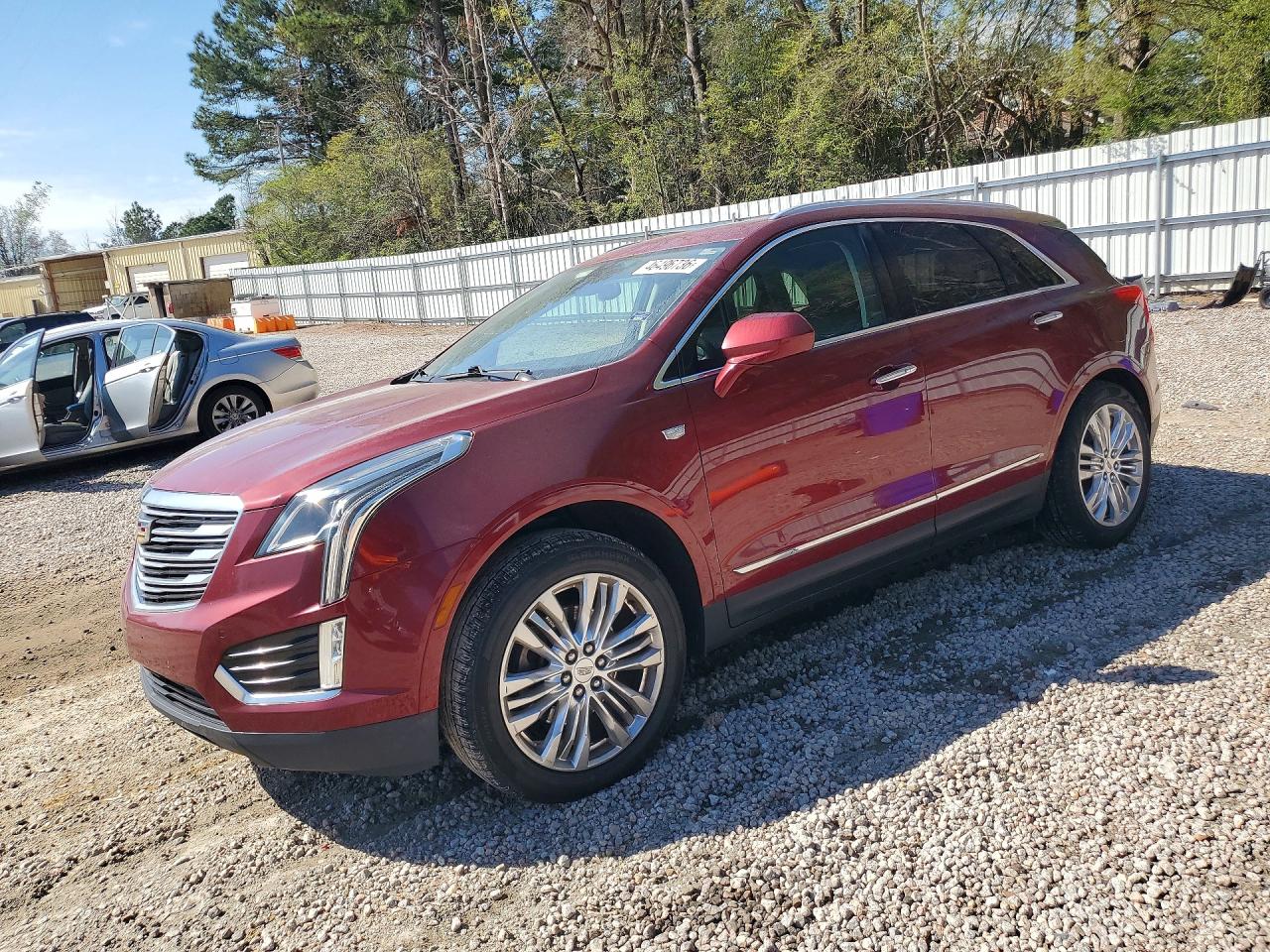Salvage Cadillac XT5 Image