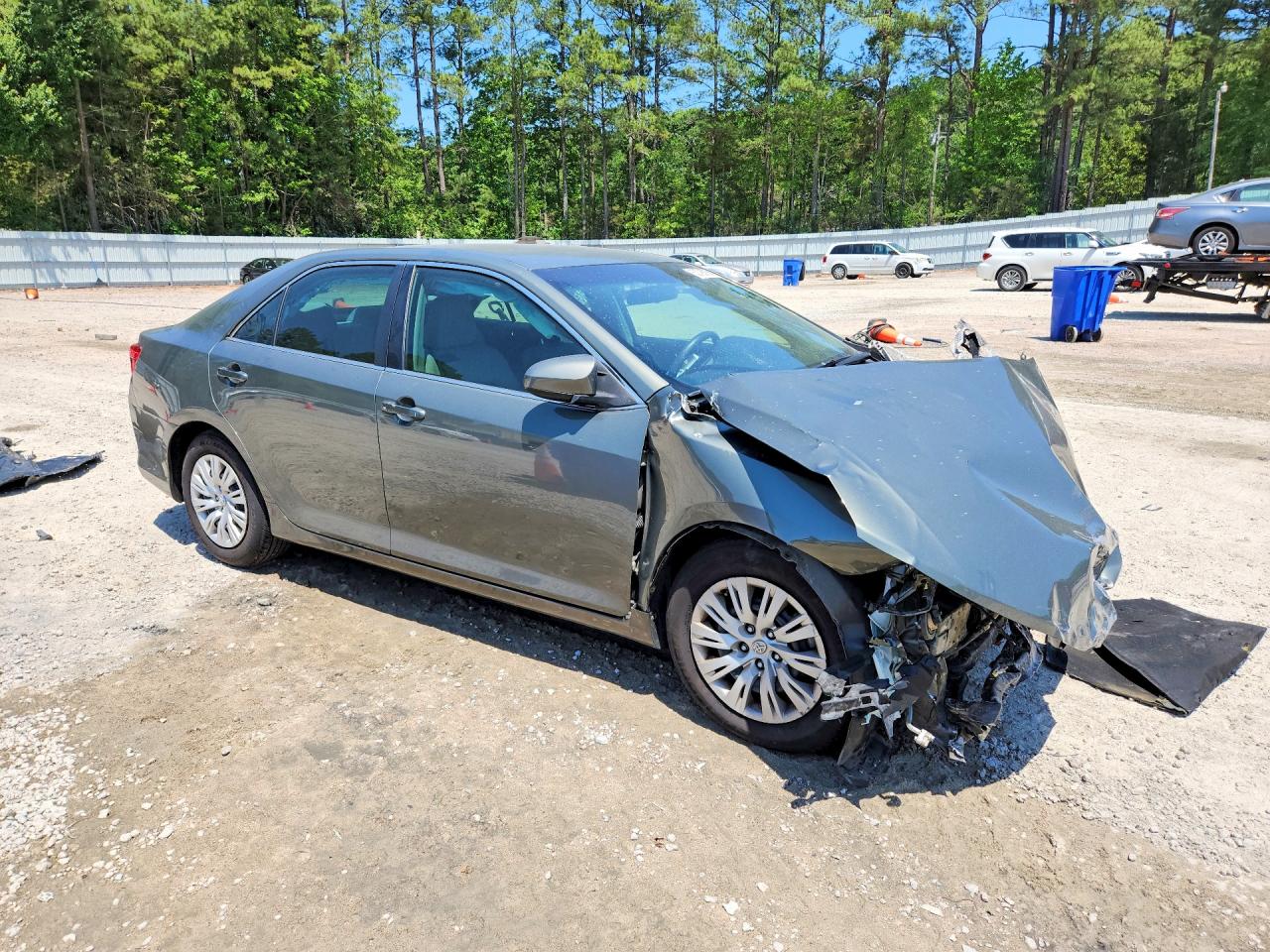 Toyota Camry L