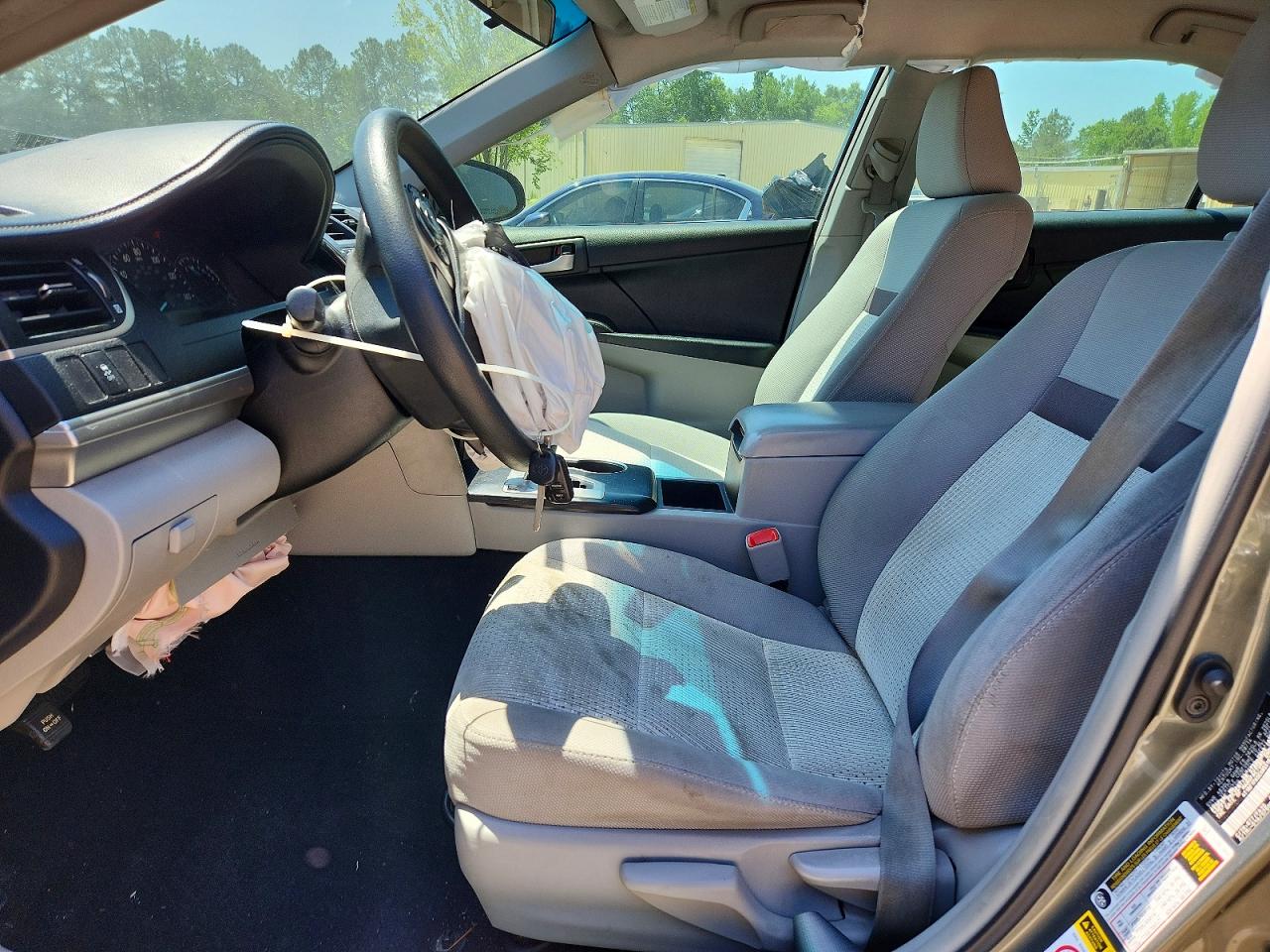 Toyota Camry L