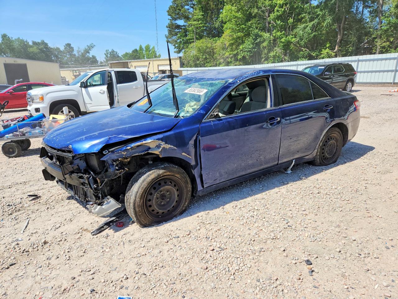 Salvage Toyota Camry Image