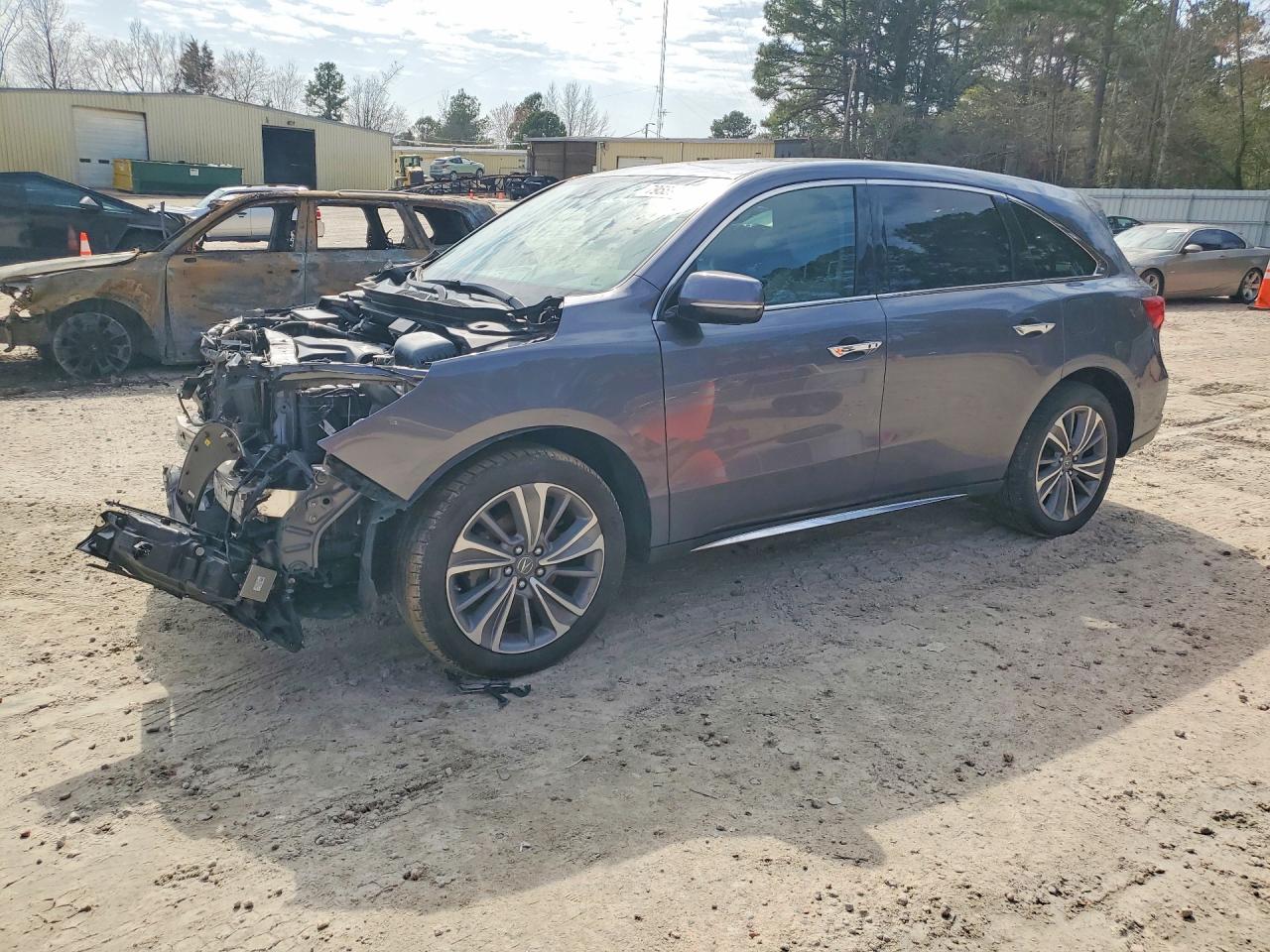 Salvage Acura MDX Image