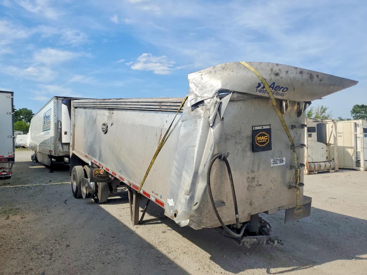 Salvage Mac Trailer Image
