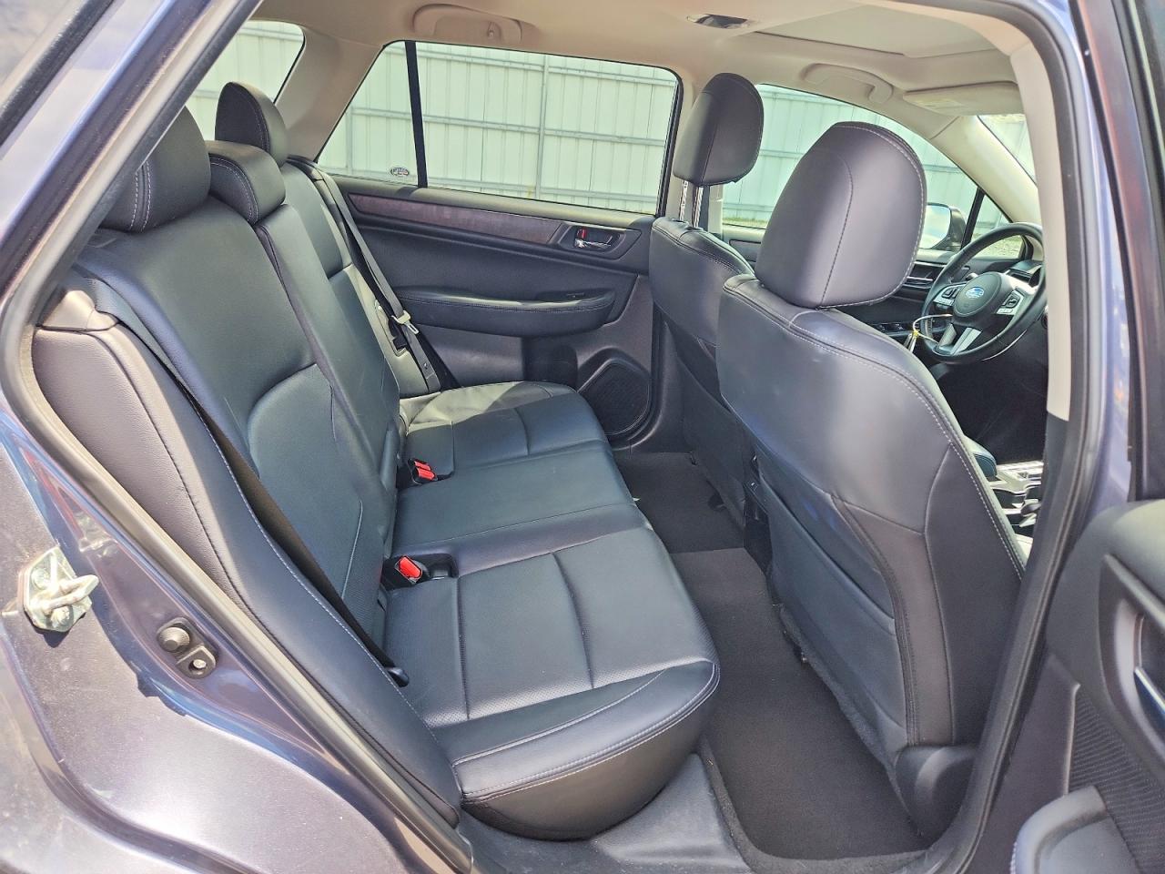 Subaru Outback 3.6r Limited