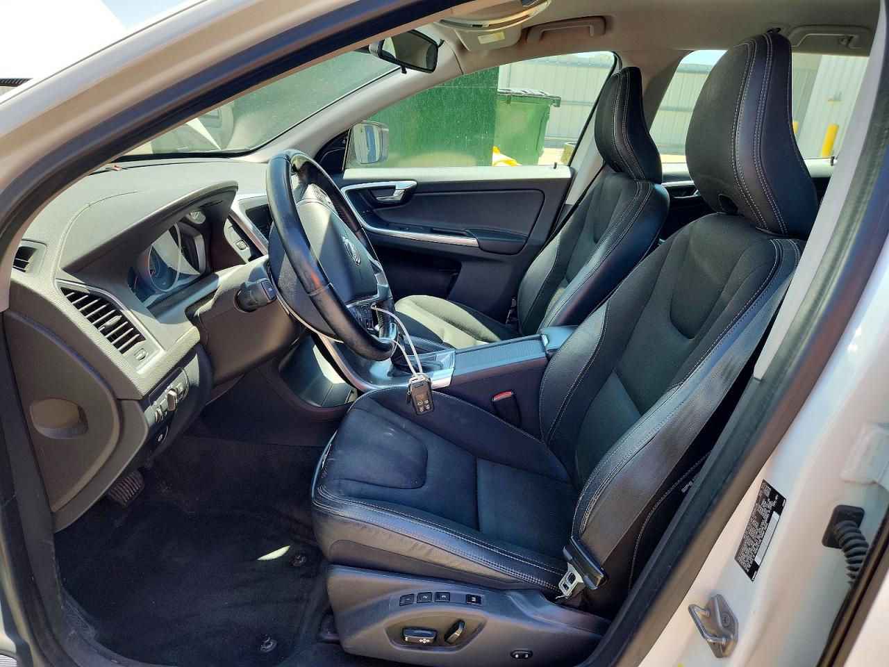 Volvo XC60 T5