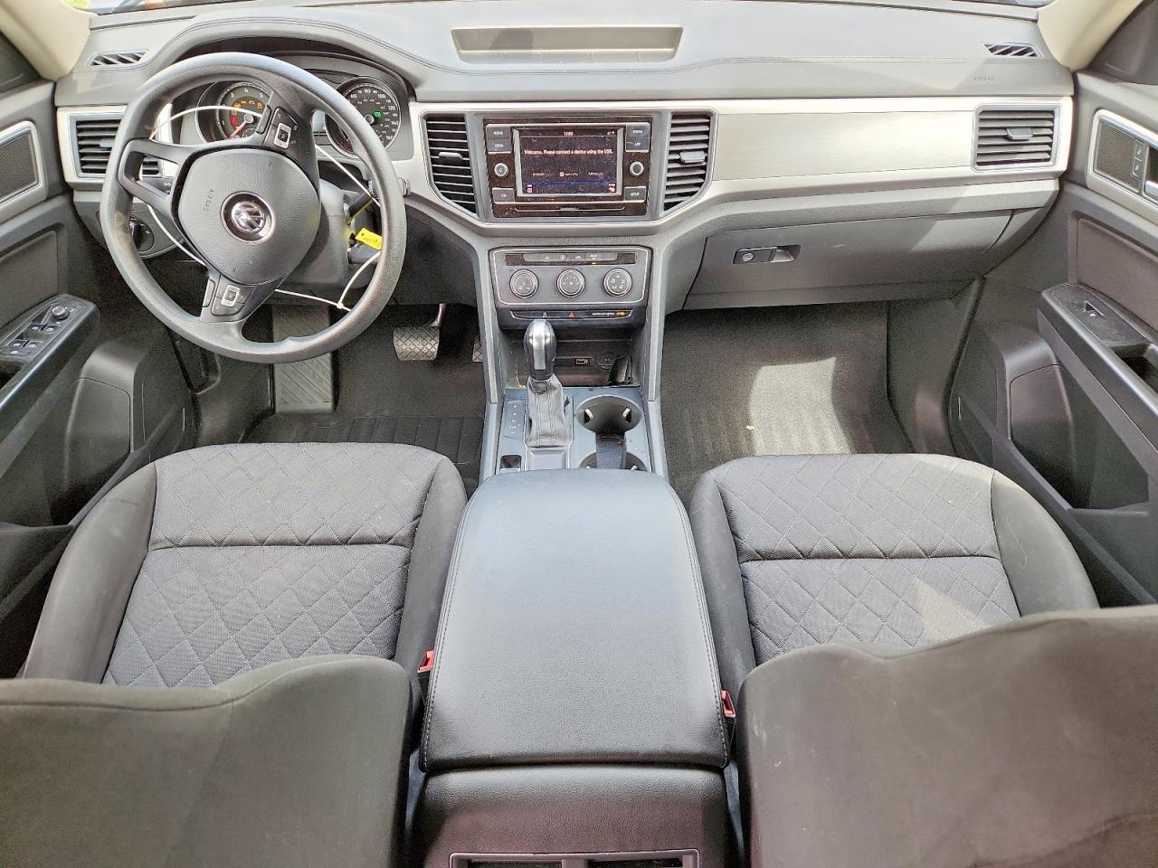 Volkswagen Atlas S
