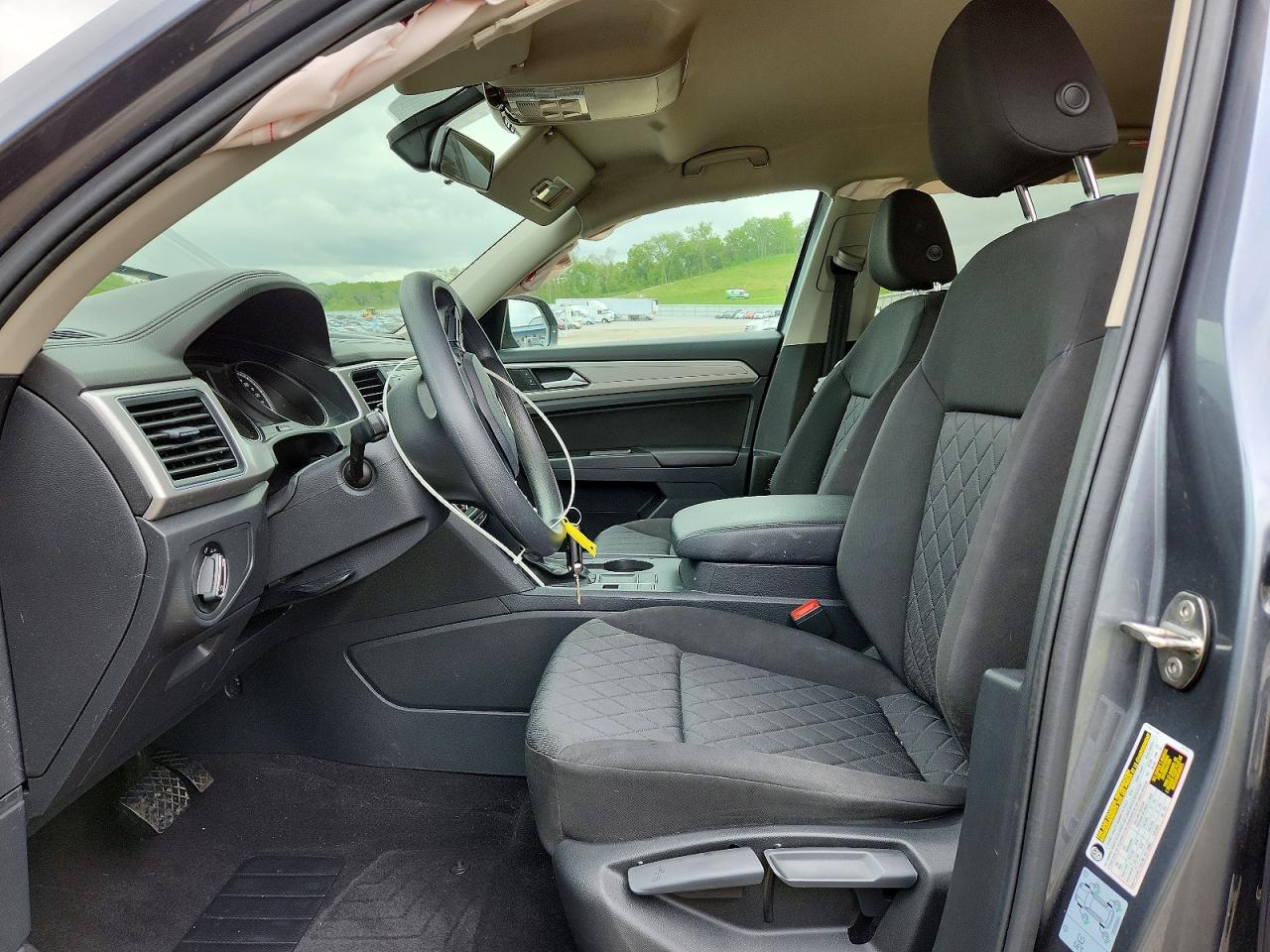 Volkswagen Atlas S