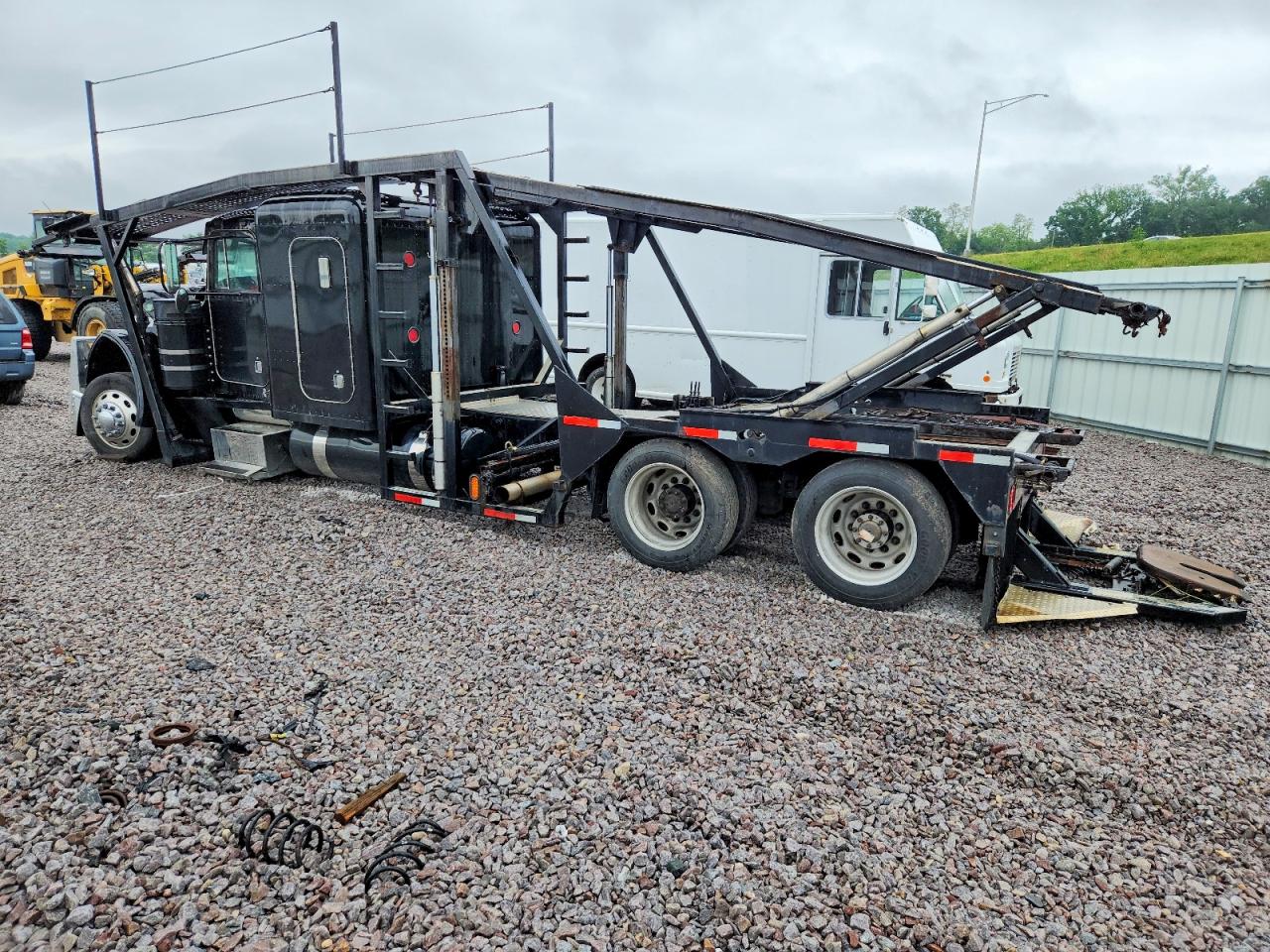 Peterbilt 379
