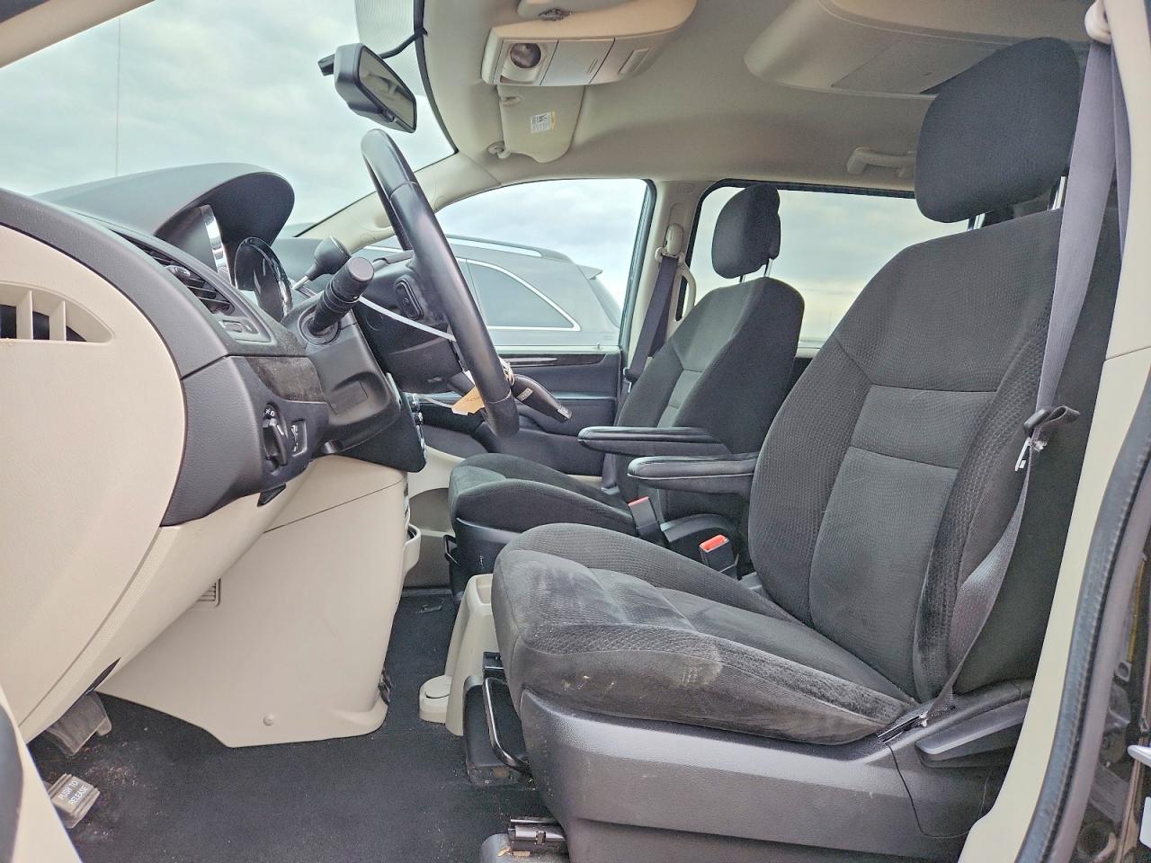 Dodge Caravan Se