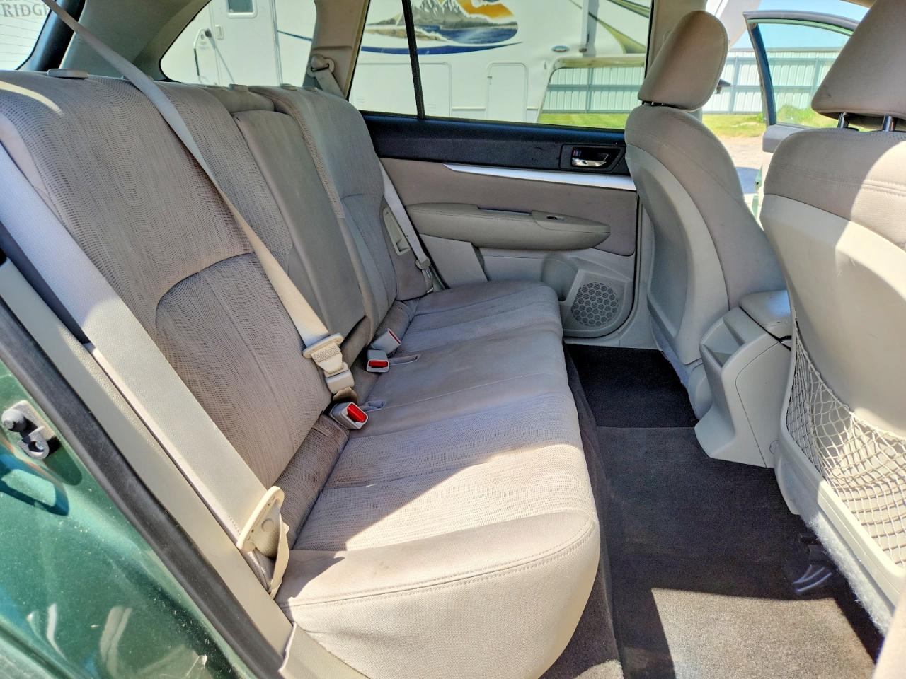 Subaru Outback 2.5i Premium