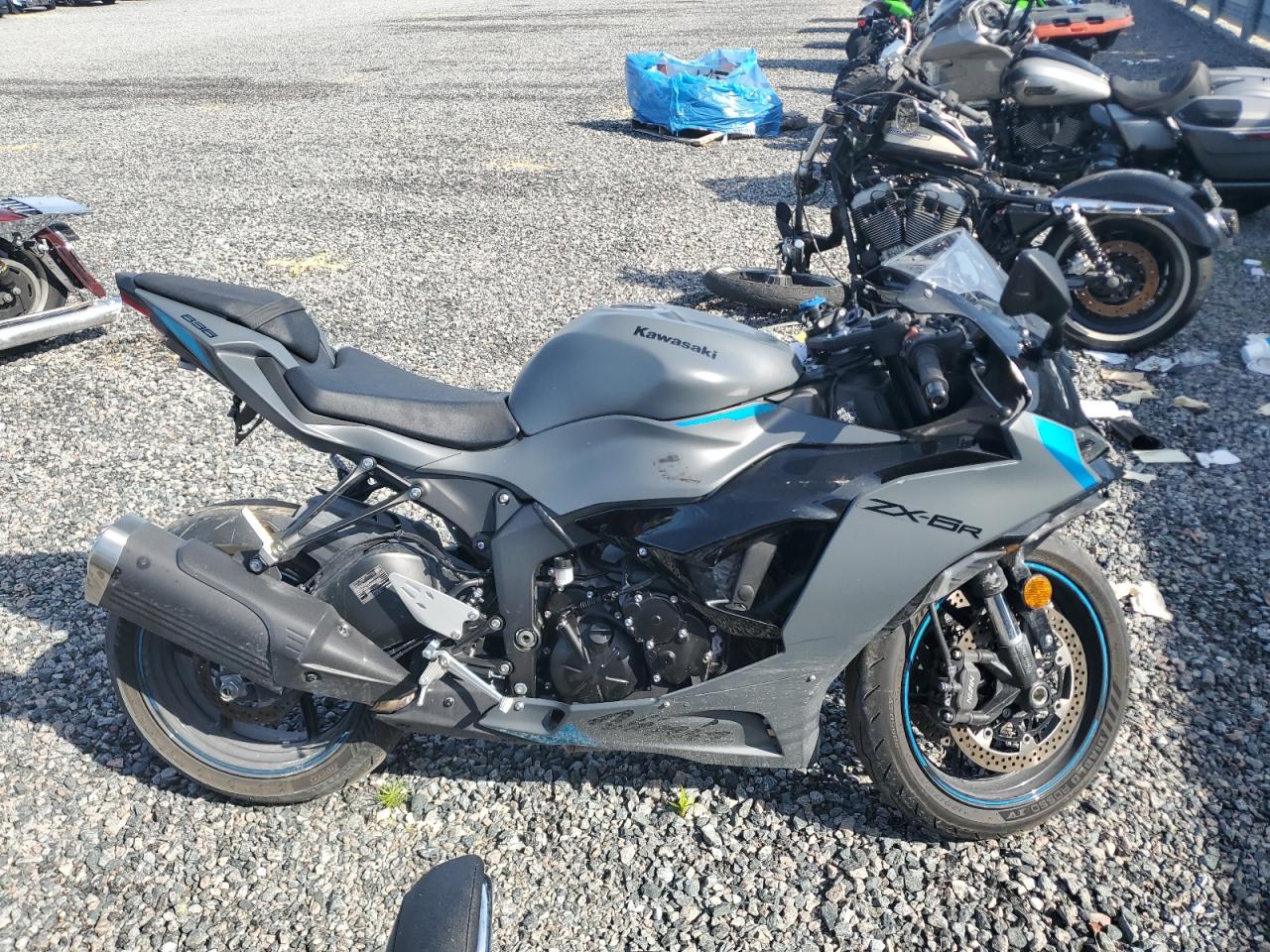 Salvage Kawasaki Ninja 600 Image