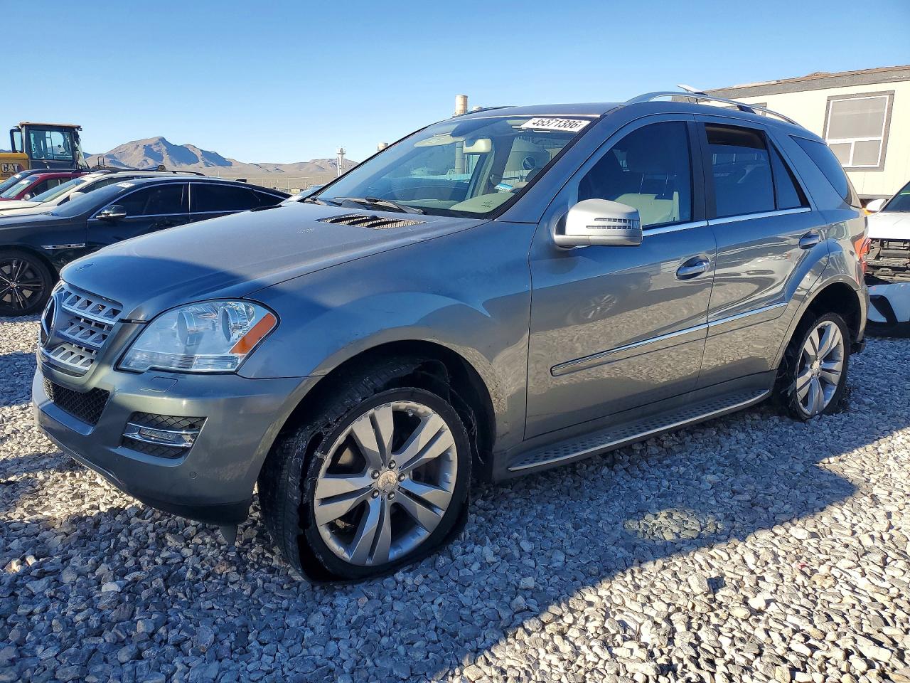 Salvage Mercedes-Benz M-Class Image