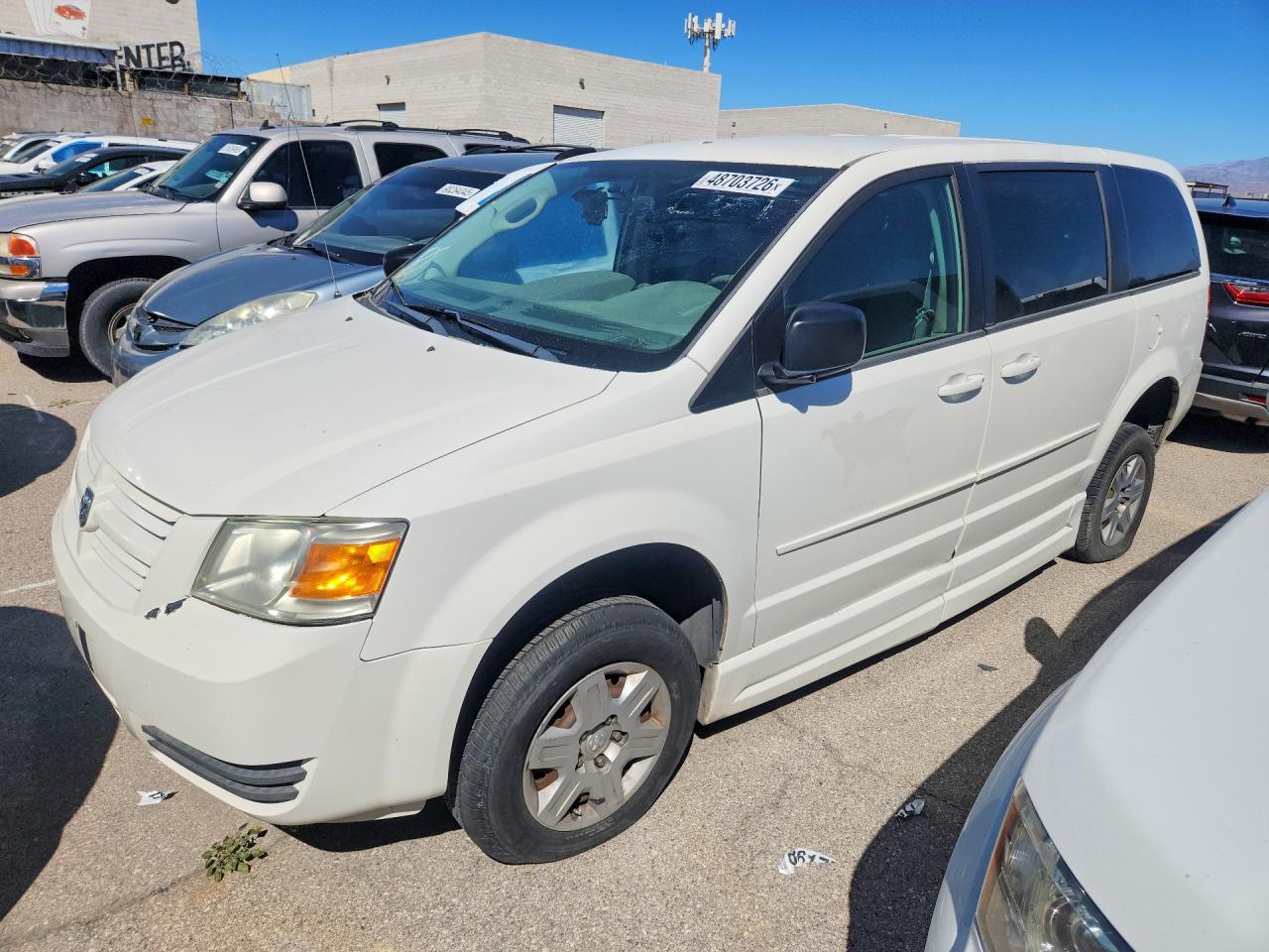 Salvage Dodge Caravan Image