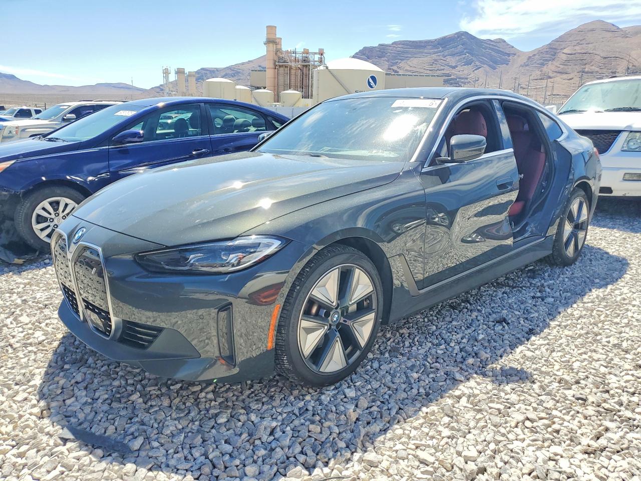 Salvage BMW i4 Image