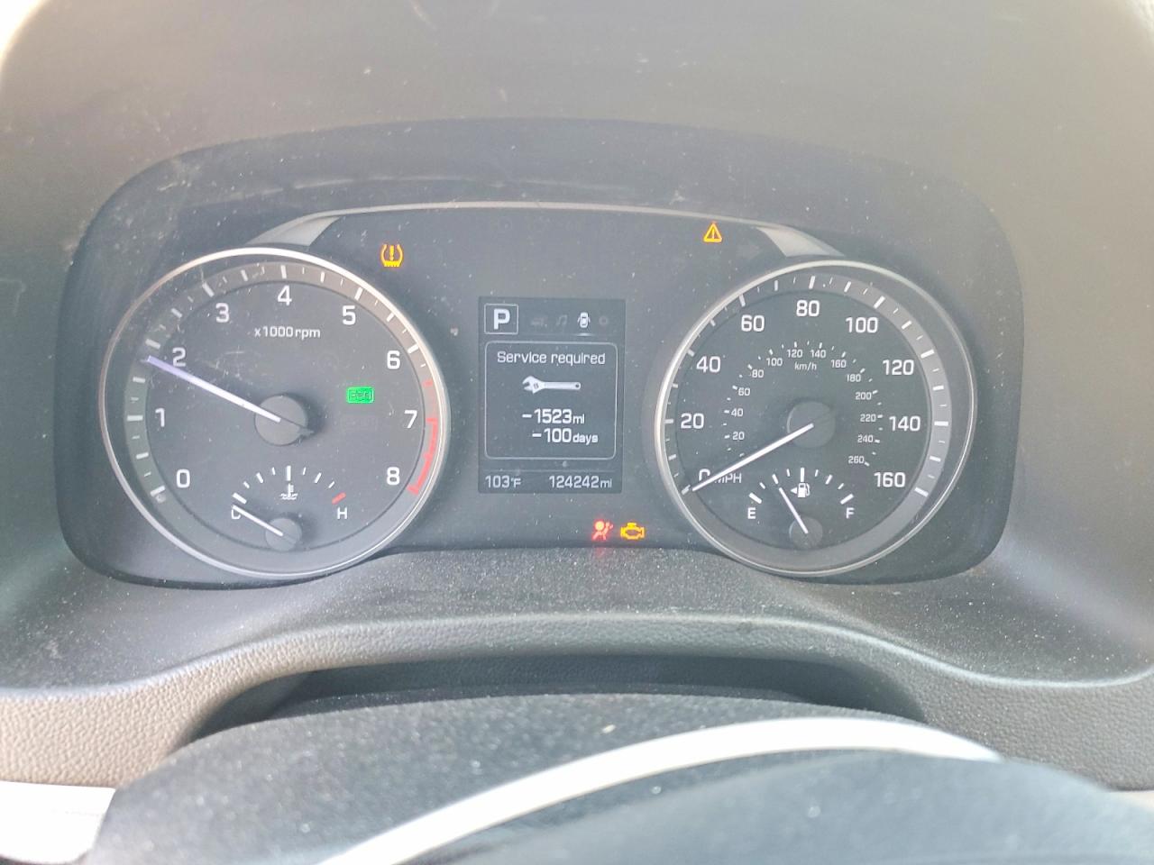 Hyundai ELANTRA Sel