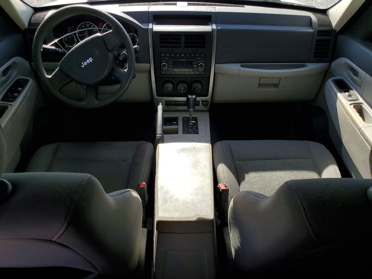 Jeep Liberty Sport
