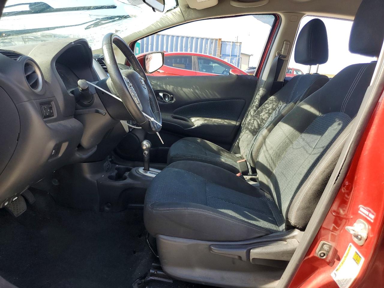 Nissan Versa Sv
