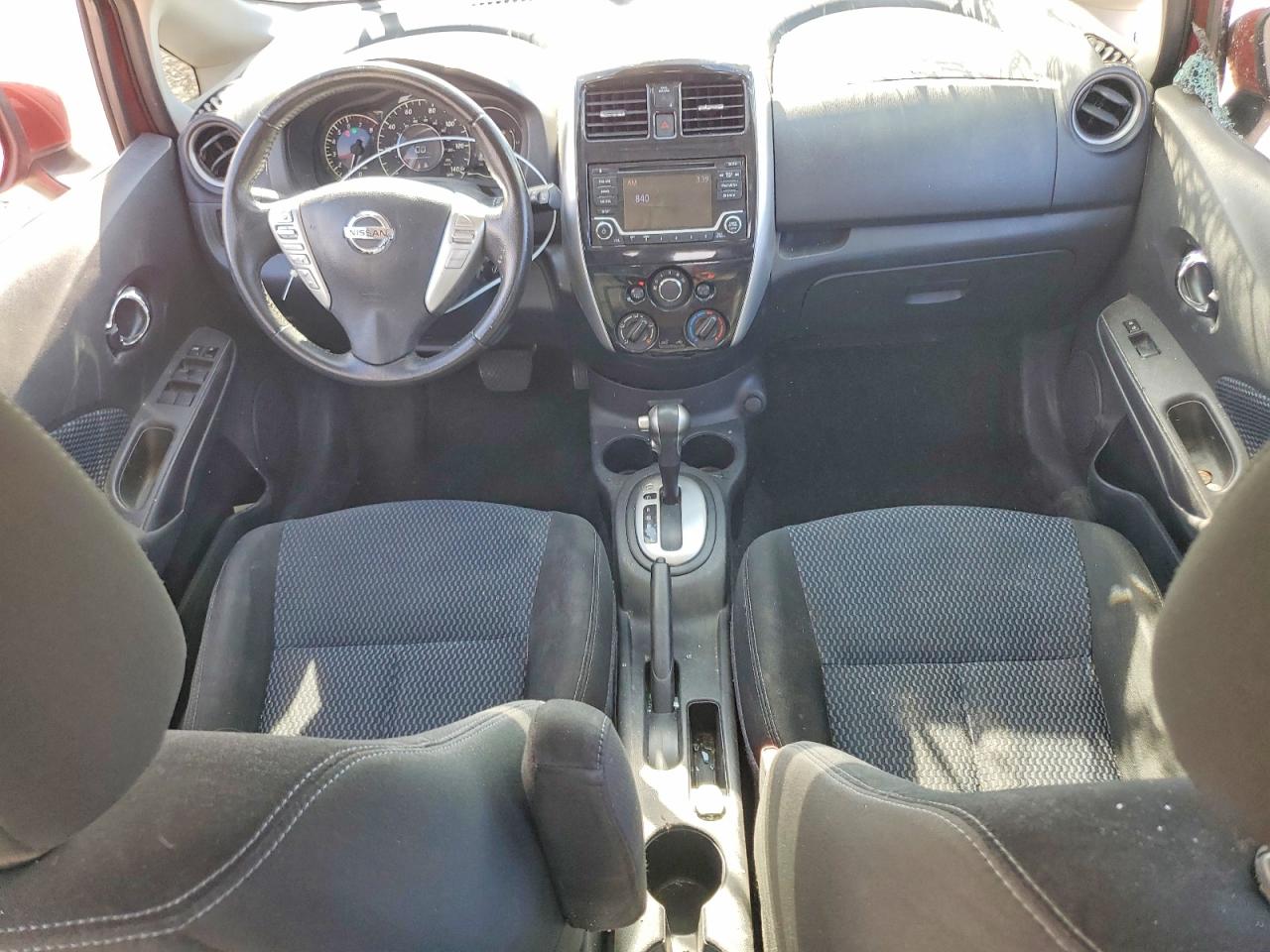 Nissan Versa Sv