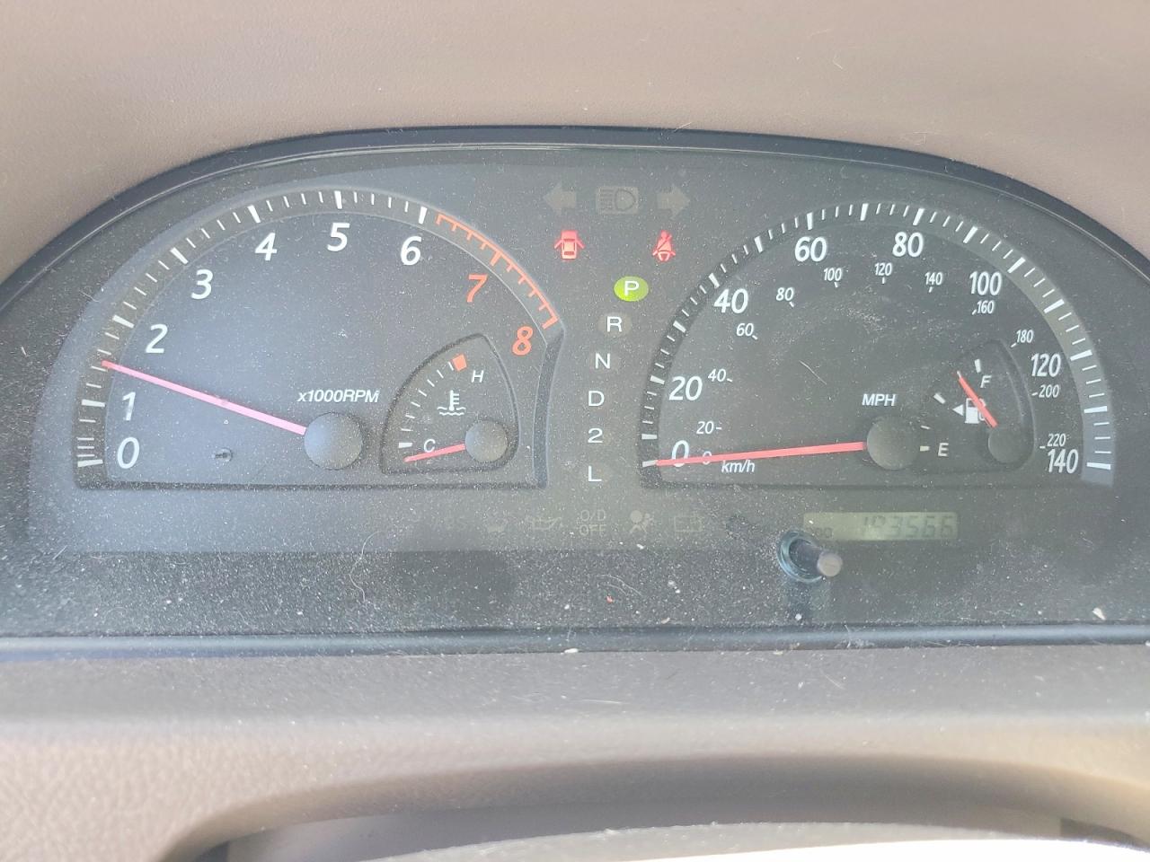Toyota Camry Le V6