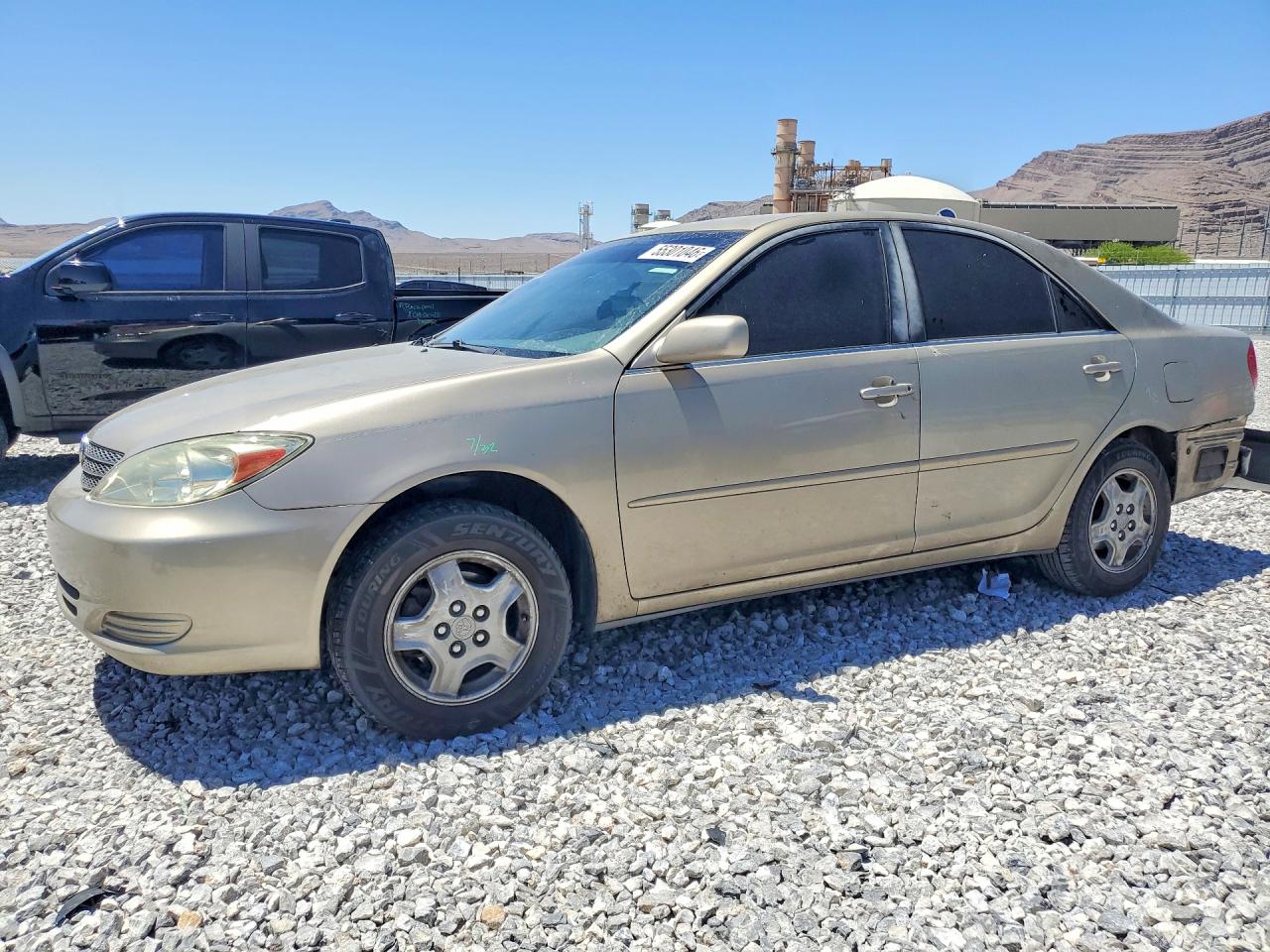 Salvage Toyota Camry Image