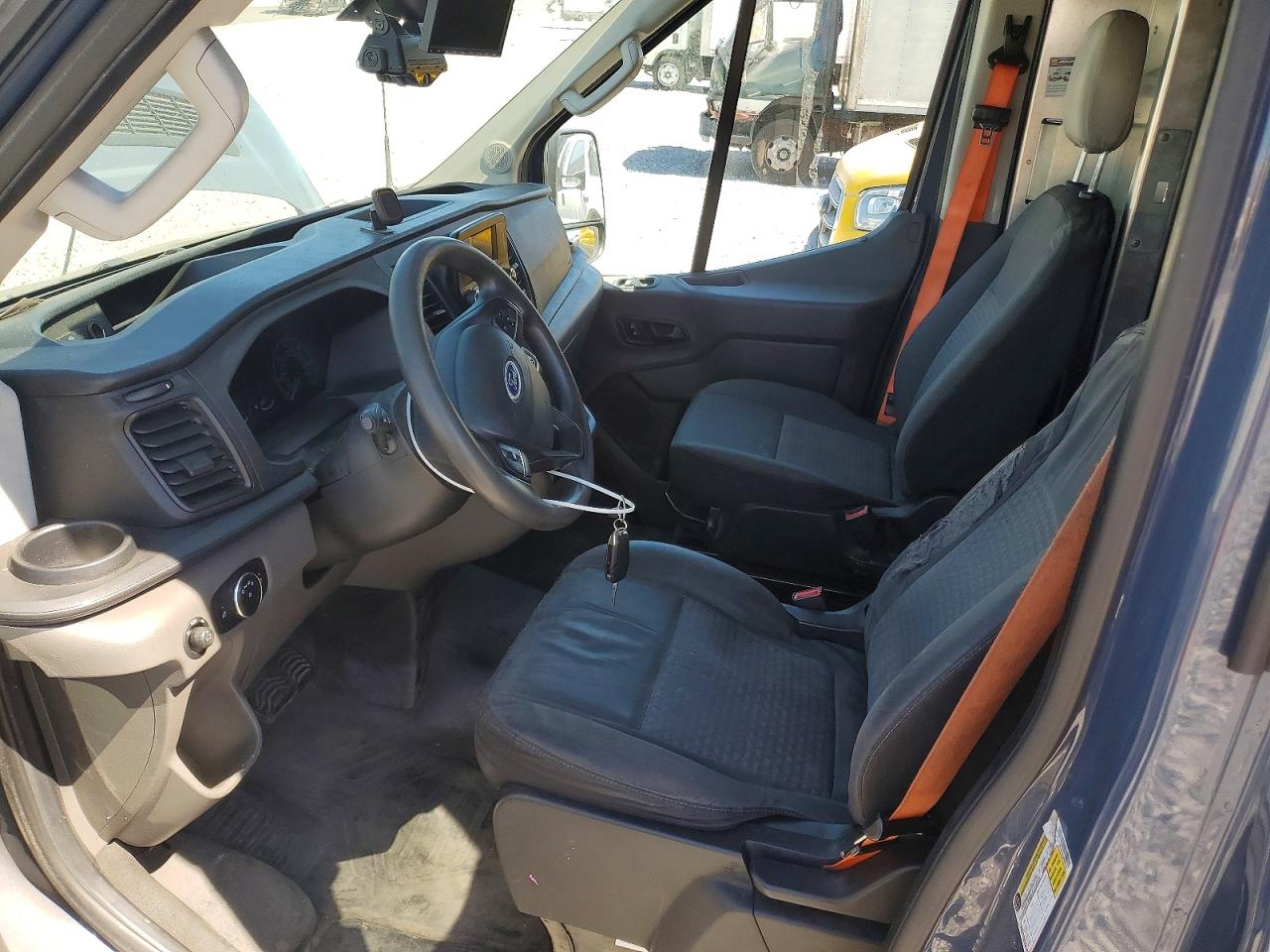 Ford Transit T-250