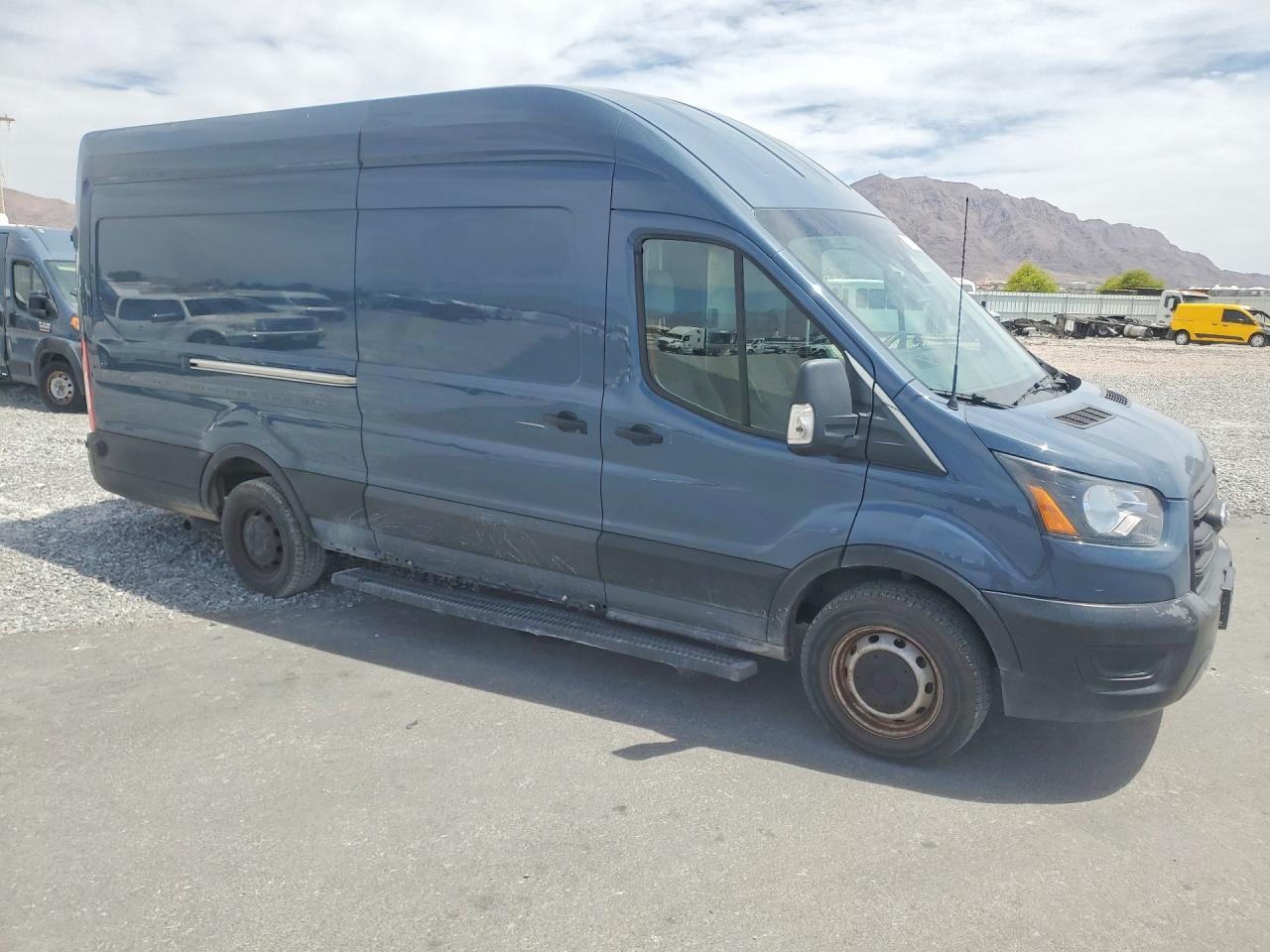 Ford Transit T-250