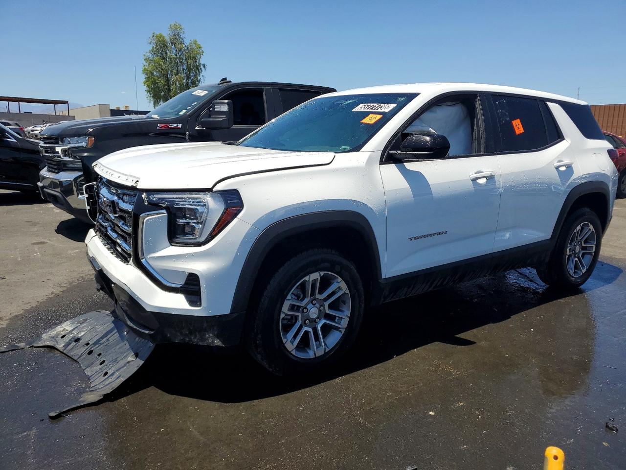 Salvage GMC Terrain Image