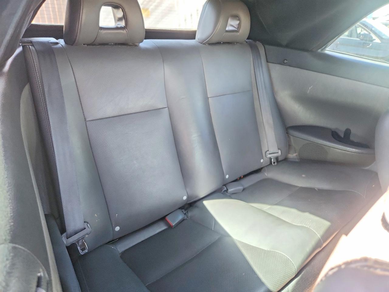 Toyota Camry Sle V6