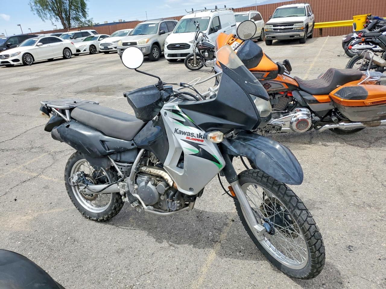 Salvage Kawasaki Enduro Image