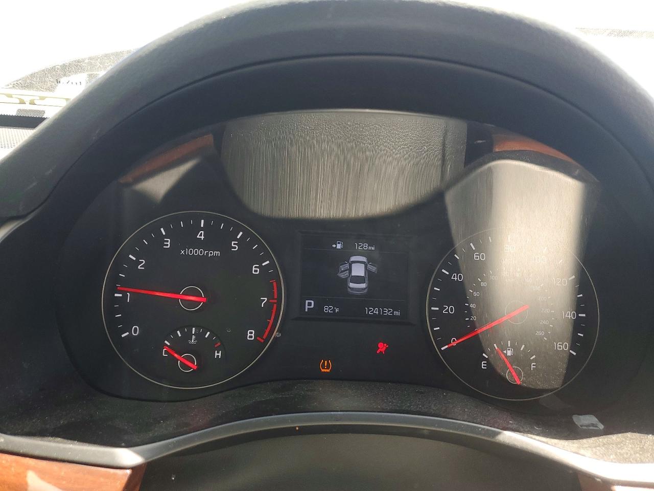 Kia Cadenza Premium