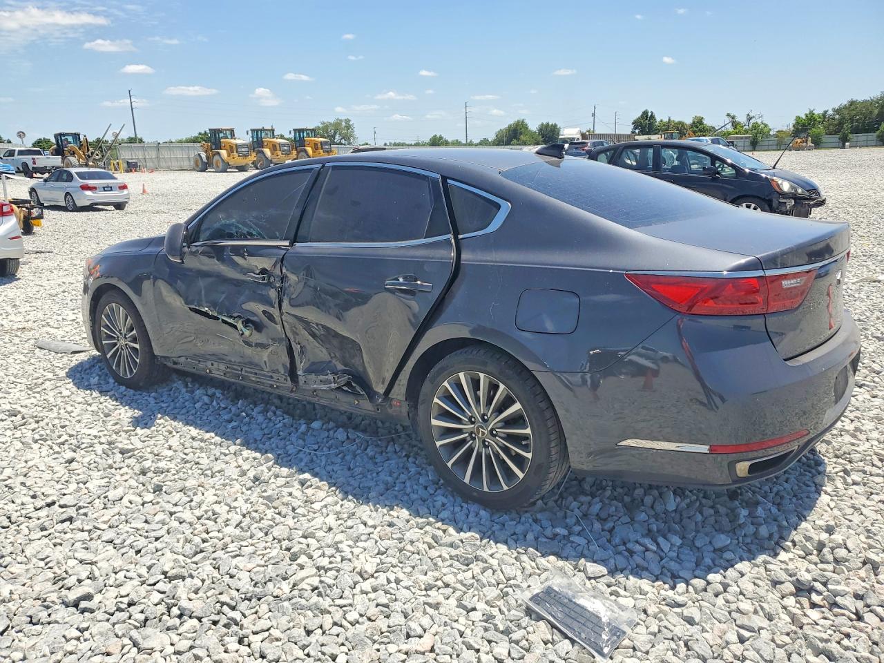 Kia Cadenza Premium