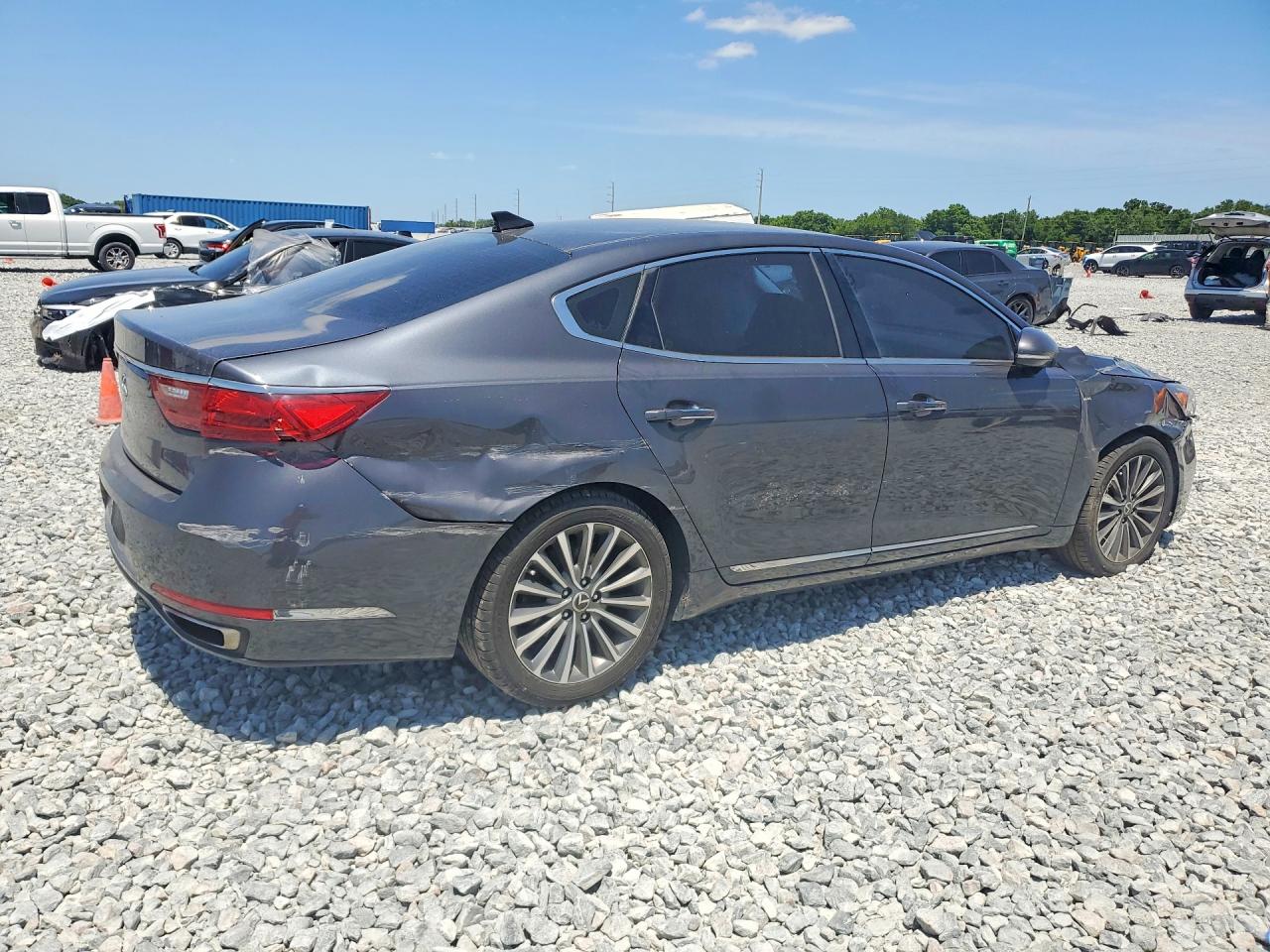 Kia Cadenza Premium