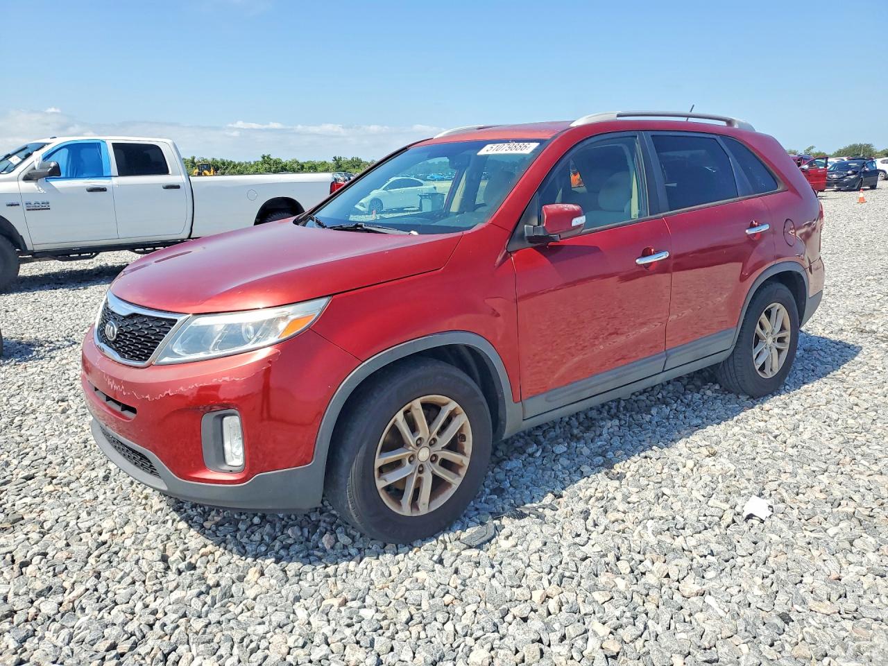 Salvage Kia Sorento Image