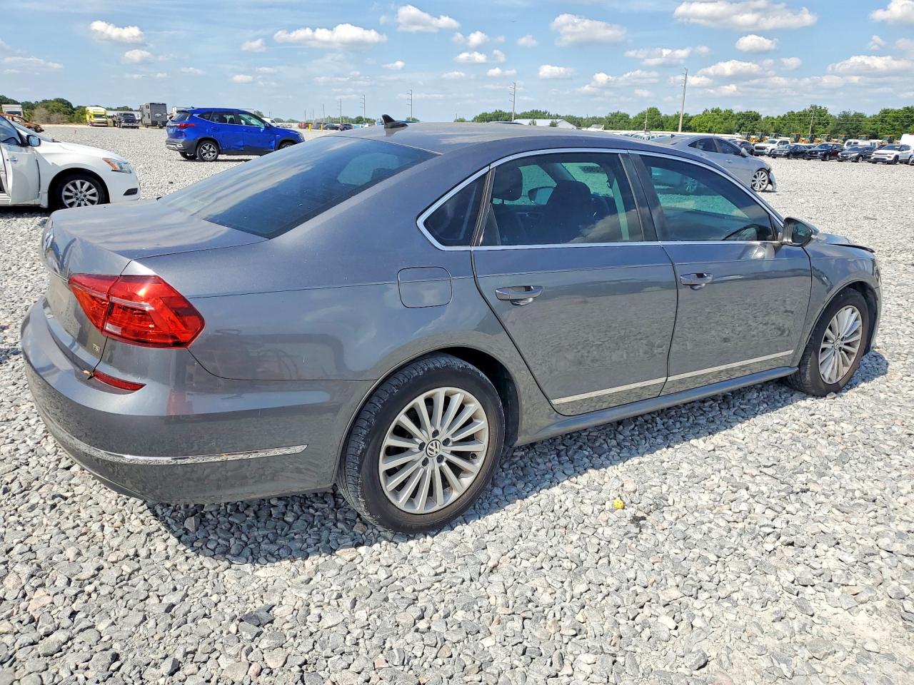 Volkswagen Passat Se