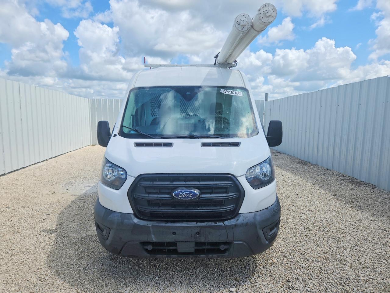 Ford Transit T-250