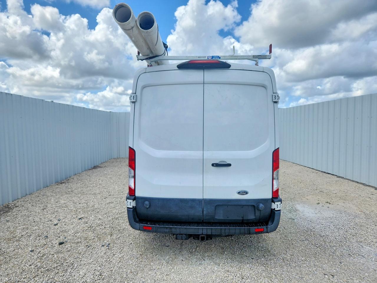 Ford Transit T-250