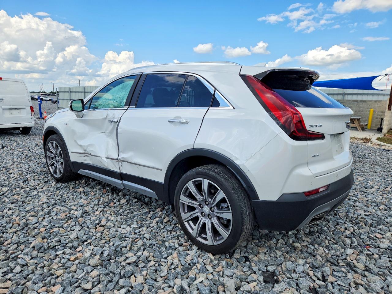 Cadillac XT4 Premium Luxury