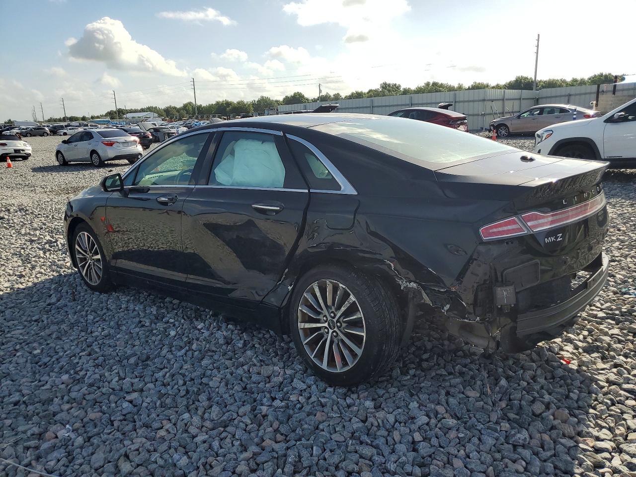 Lincoln MKZ Reserve I