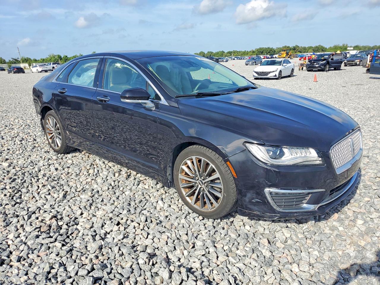 Lincoln MKZ Reserve I