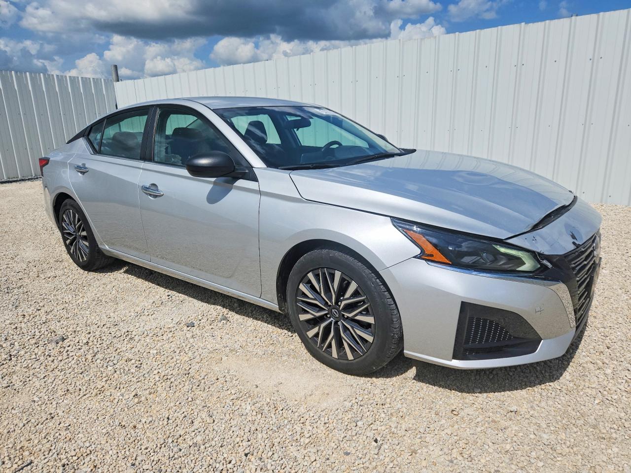 Nissan Altima Sv