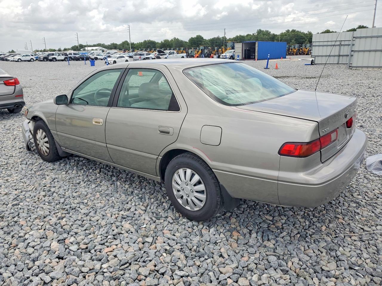 Toyota Camry Ce